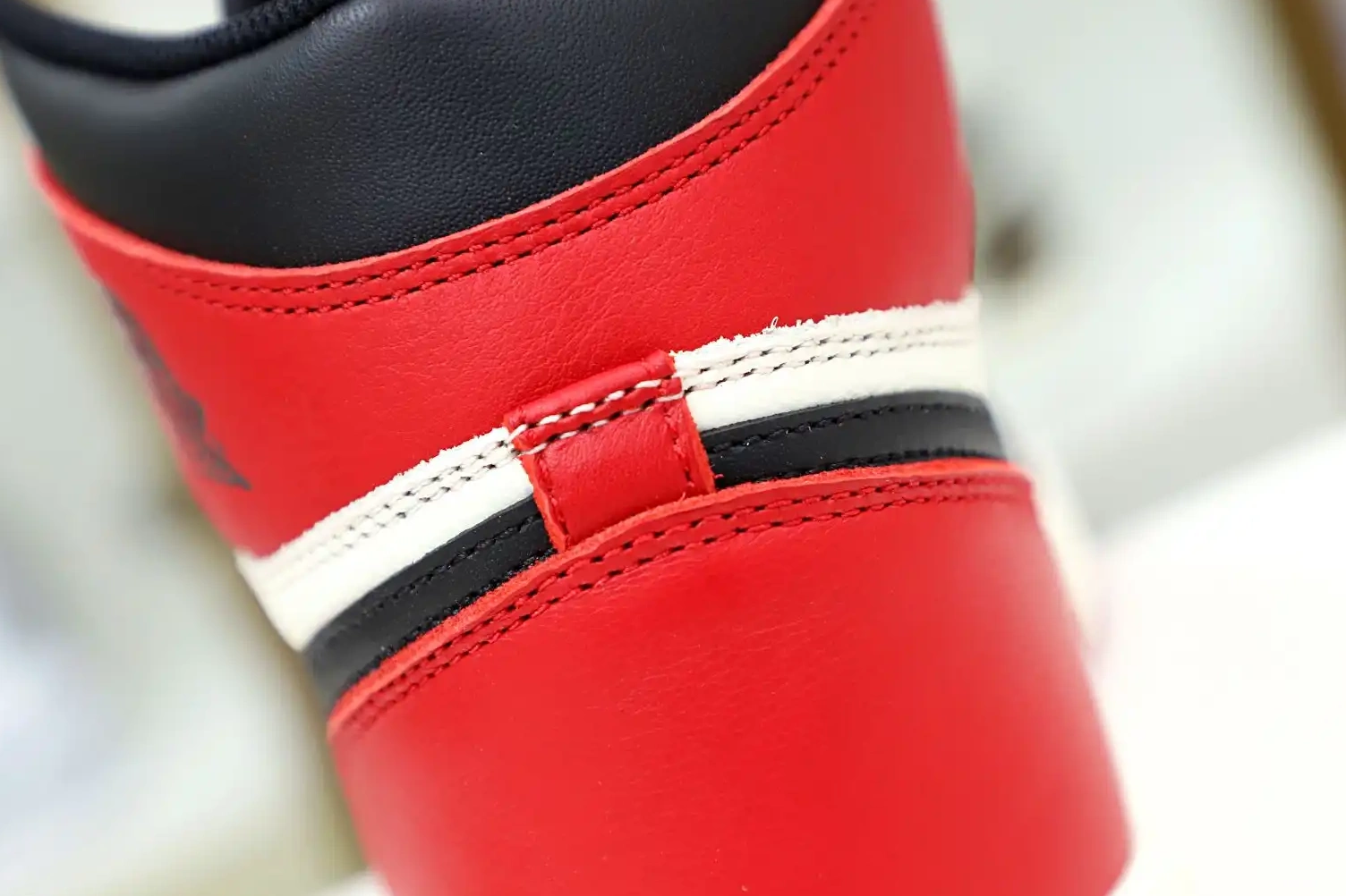 JORDAN TOE' Kimikick 'BRED OG RETRO 1 HIGH AIR 0523